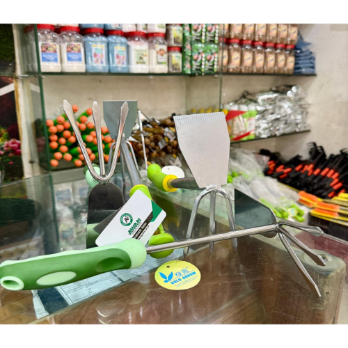 Rake And Digging Tool | Handy Soil Cultivator